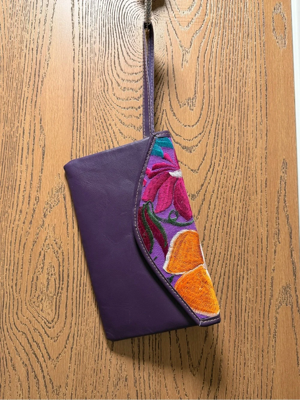 Handmade Guatemala Artisan Embroidered Wristlet Clutch | Purple